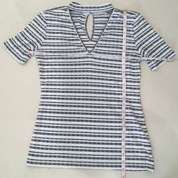 1. State T-Shirt Striped Mixed Neckline Keyhole Back Button Claps Ribbed Cute XS - Picture 8 of 8